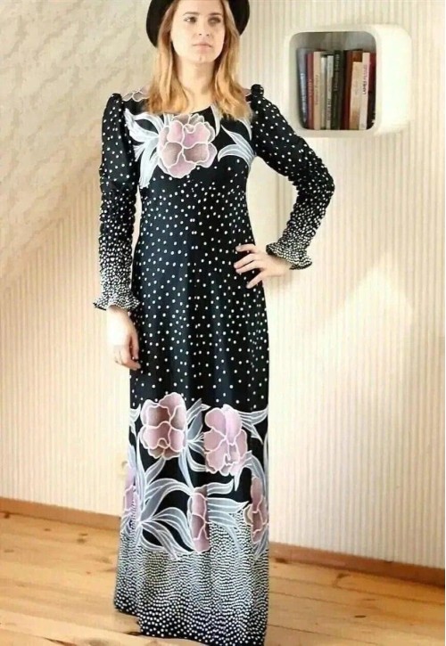 Black long maxi floral dot long sleeve vintage dress