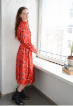Vintage 60's Thin Red Abstract Print Long Sleeved Midi Dress